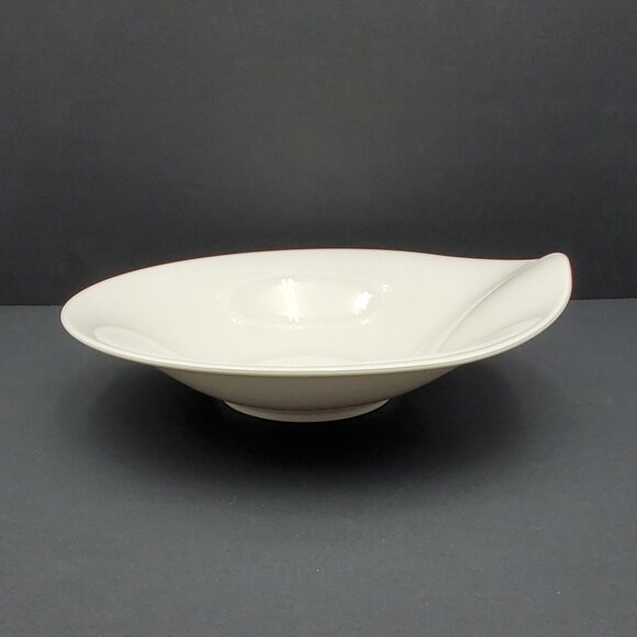 Villeroy & Boch Affinity Pasta Salad Bowl 10" White Porcelain Serving Bowl - Picture 5 of 10